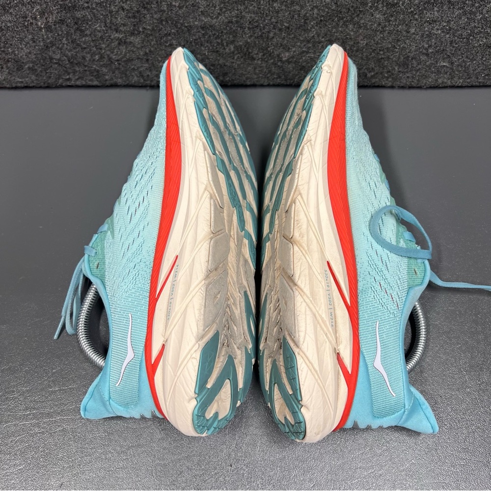 HOKA Women's Clifton 8 Running Shoes Size 10 - Picture 12 of 15
